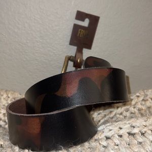 NWT FRYE Mens Belt Sz 38